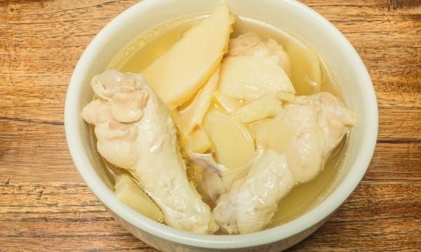 Cách làm gà nấu măng tươi thơm ngon, dễ làm tại nhà