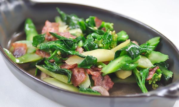 Hướng dẫn làm mướp xào thịt heo xanh mướt, ngọt thanh