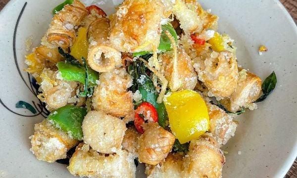 Cách làm nấm đùi gà rang muối giòn ngon, đậm vị dễ làm