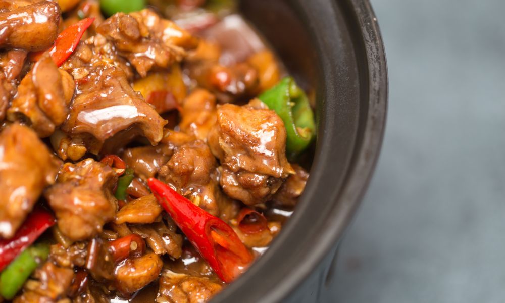 Hướng dẫn nấu gà giả cầy đậm đà, chuẩn vị truyền thống