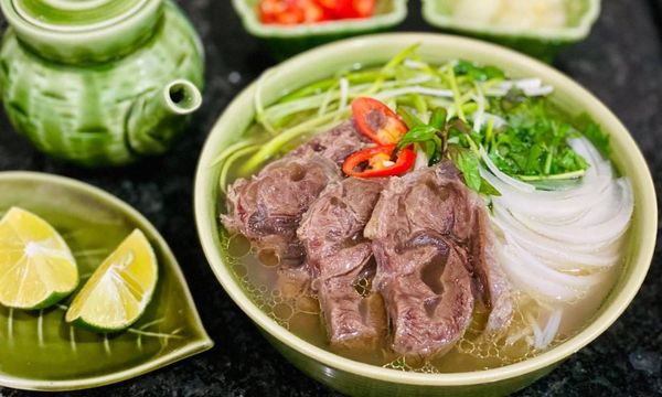 Cách nấu phở bò Hà Nội chuẩn vị thơm ngon như ngoài tiệm