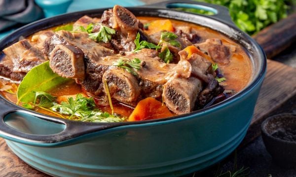 Hướng dẫn nấu sườn bò hầm Hàn Quốc đậm đà, thượng hạng