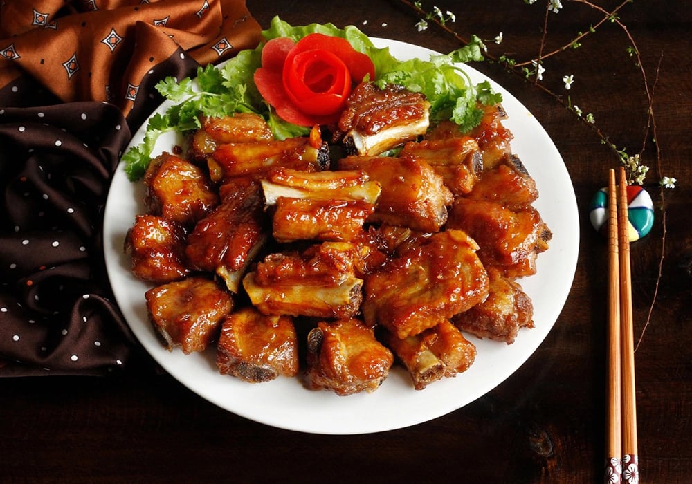 2 Cách làm sườn chiên mật ong và sả ớt ngon đúng điệu