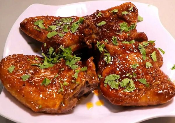 Hướng dẫn làm sườn cốt lết chiên mật ong ngon mềm