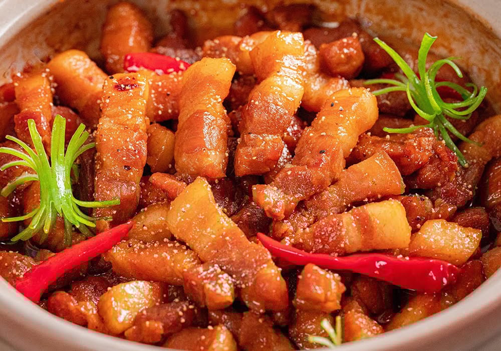 Hướng dẫn làm thịt ba chỉ kho tiêu cay nhẹ thơm nức