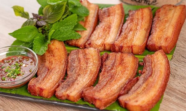 2 Cách làm thịt ba rọi chiên nước mắm giòn rụm, đưa cơm