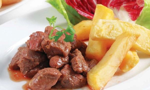 Hướng dẫn nấu thịt bò xào khoai tây mềm, bùi béo hấp dẫn