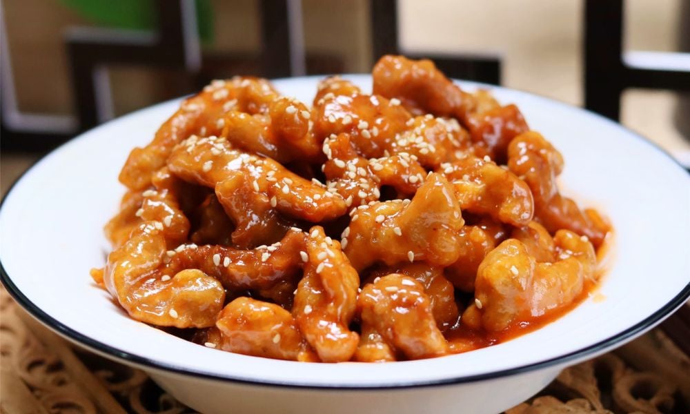 Hướng dẫn 2 cách làm thịt heo xào chua ngọt ngon như nhà hàng