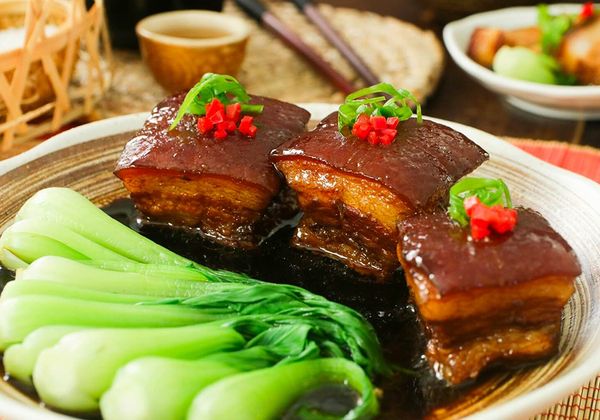Cách nấu thịt kho đông pha nạc mỡ chuẩn vị Trung Quốc