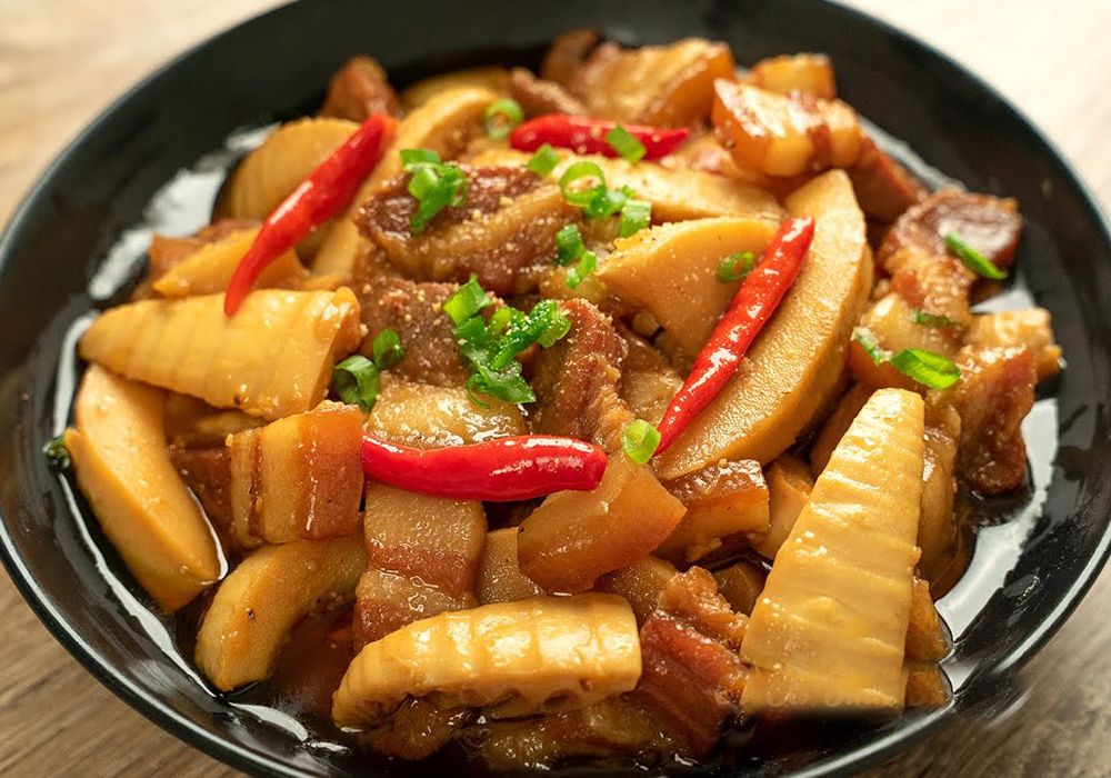 Cách làm món thịt kho măng tươi lạ miệng, ăn là mê