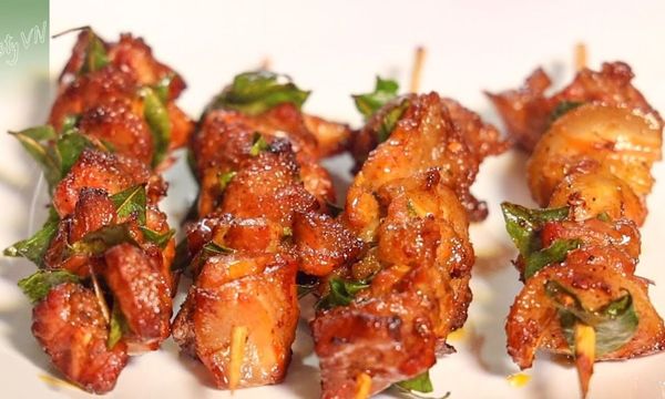 Cách làm thịt xiên lá móc mật nướng thơm lừng, mềm đậm đà