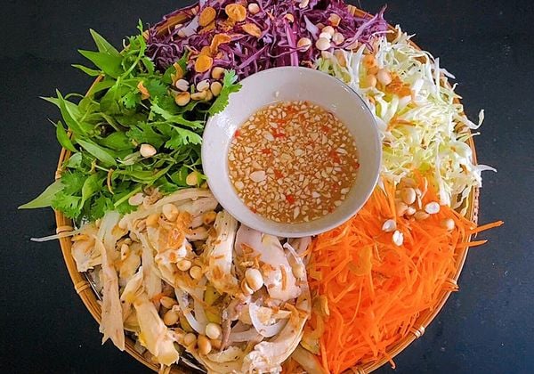 Tổng hợp các món gỏi gà hấp dẫn dễ làm cho mọi bữa cơm