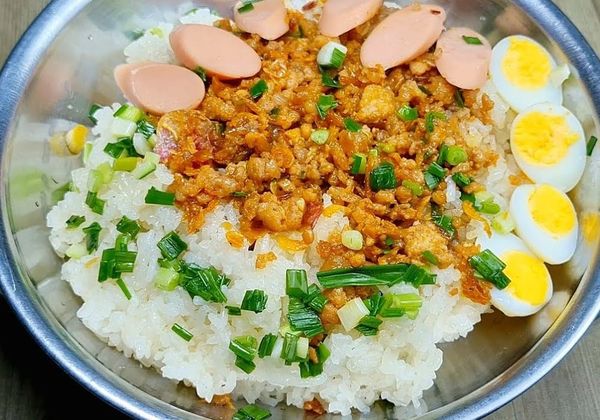 Cách nấu xôi thịt băm dẻo thơm, đủ chất cho bữa sáng