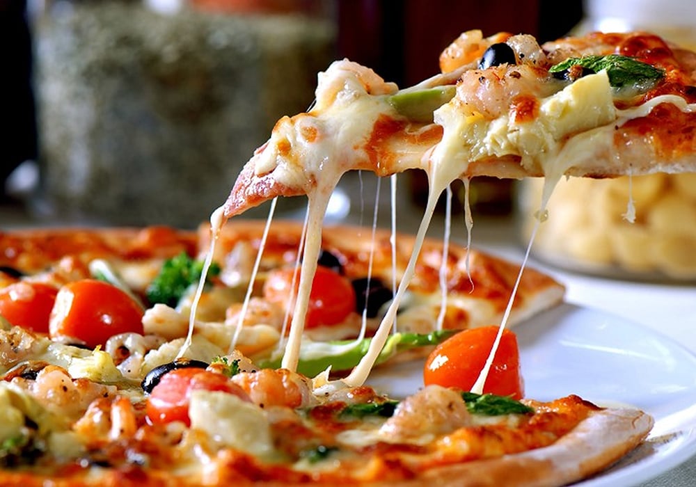 Pizza hải sản béo ngậy của phô mai, đậm vị hải sản