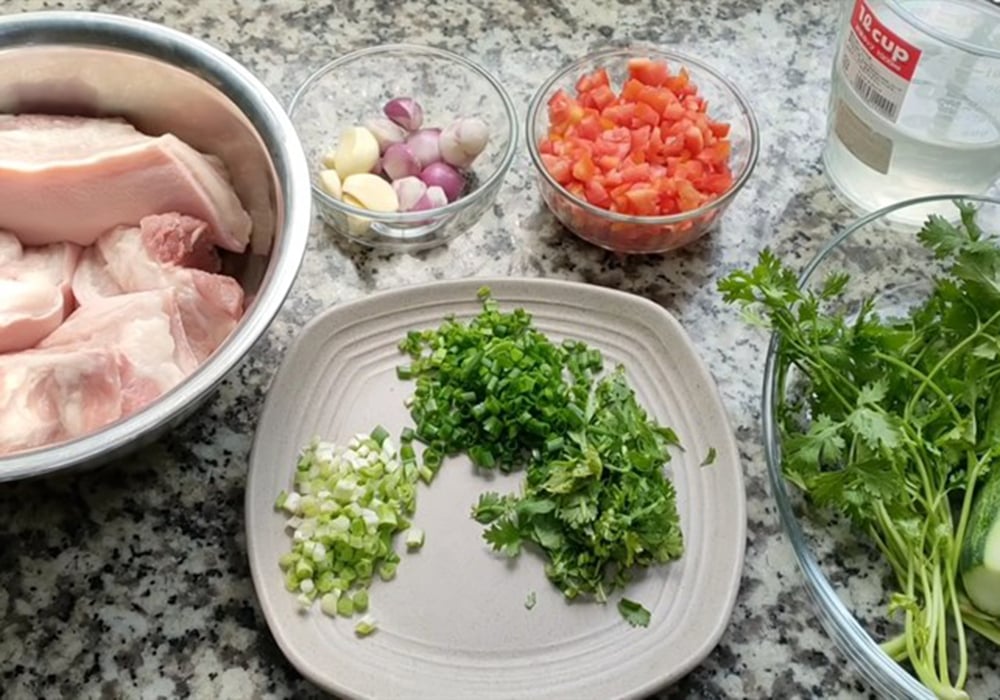 Nguyên liệu làm bánh mì thịt khìa