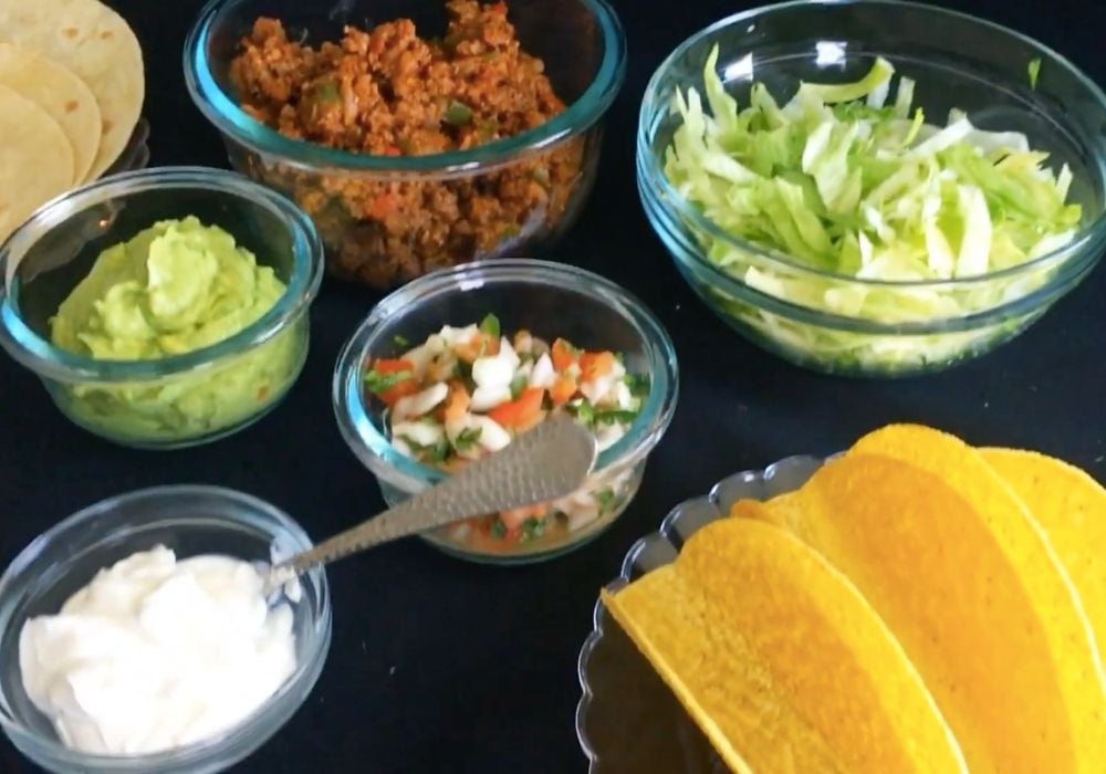 Nguyên liệu làm bánh Taco Mexico nhân thịt