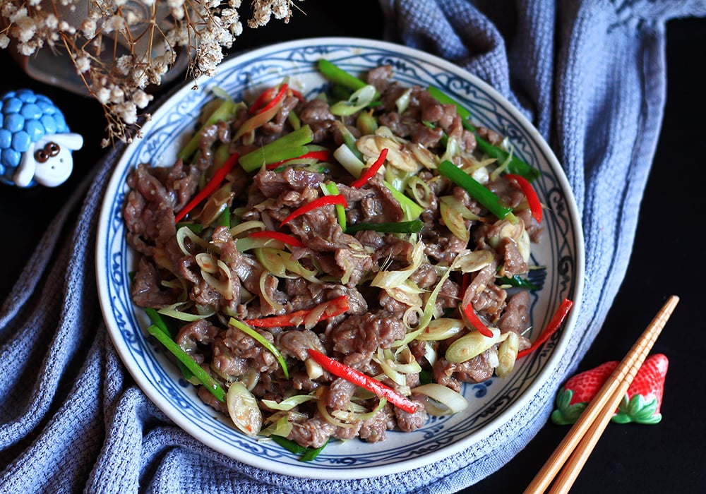 Mẹo bảo quản bò xào sả ớt
