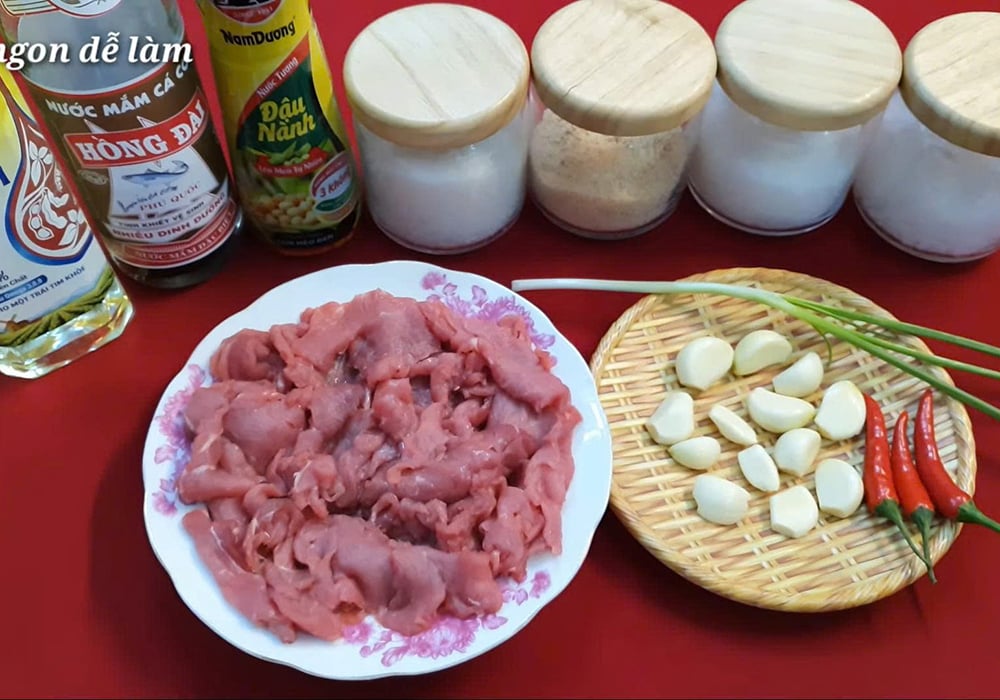 Nguyên liệu làm bò xào tỏi