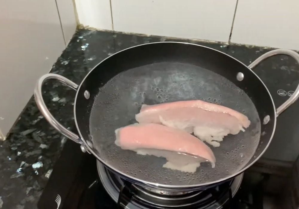 Làm sạch thịt và mỡ heo
