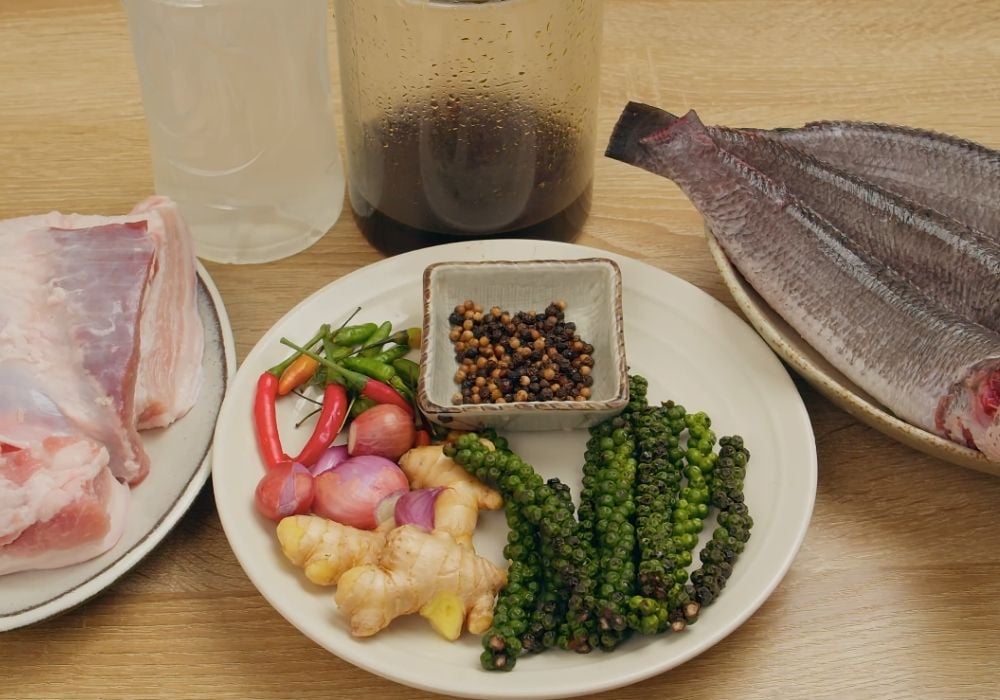 Nguyên liệu làm cá lóc kho tiêu