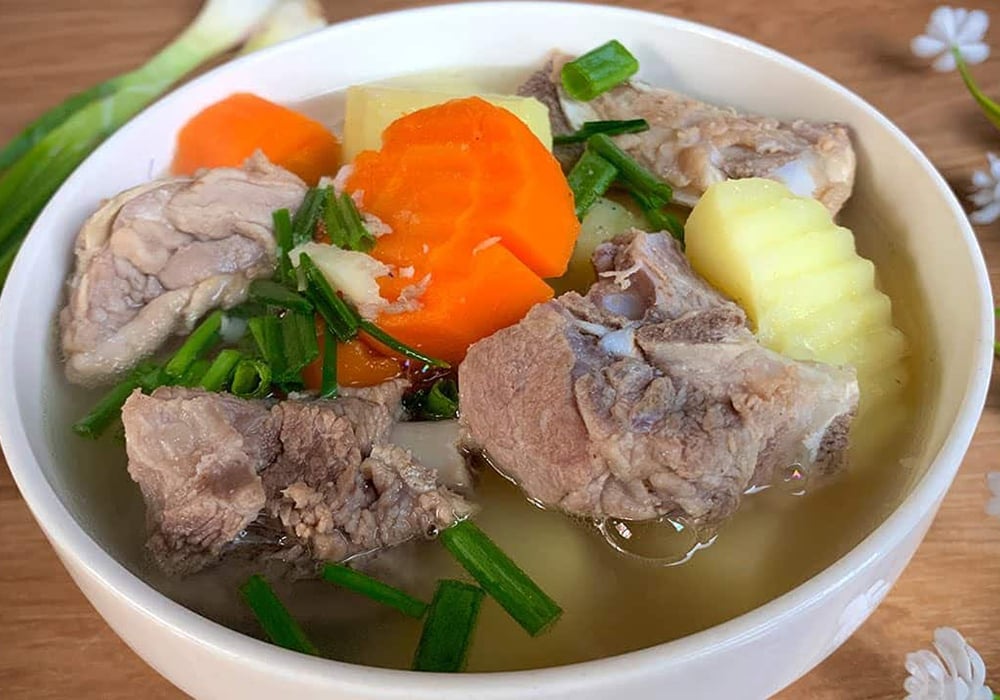 Hầm xương bò nhanh mềm với nồi áp suất