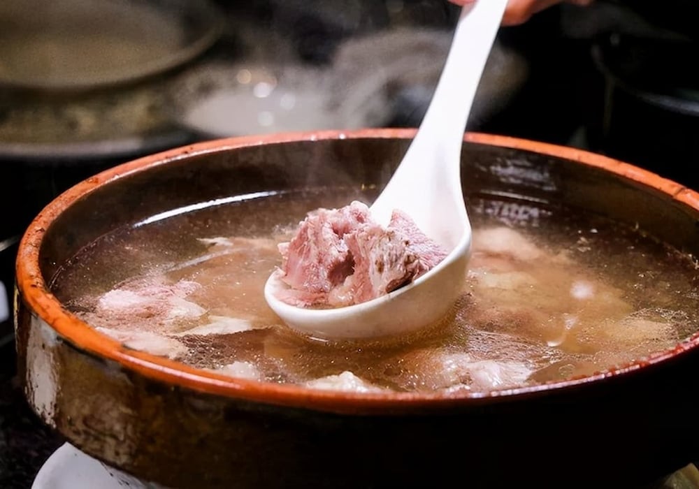 Hầm xương bò nhanh mềm với nồi áp suất