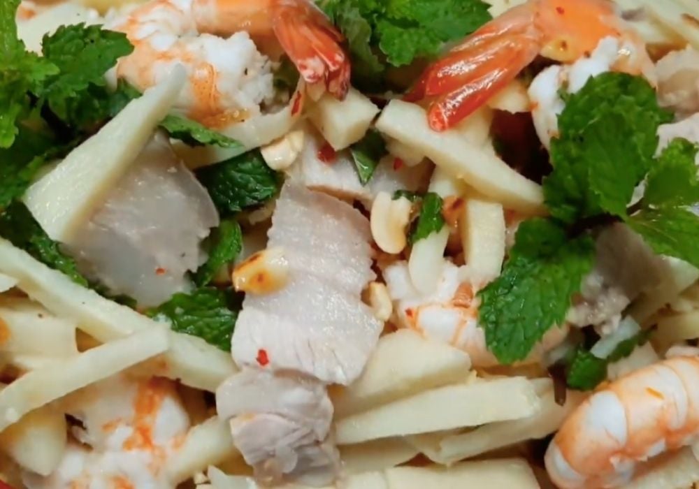 Gỏi măng tôm thịt