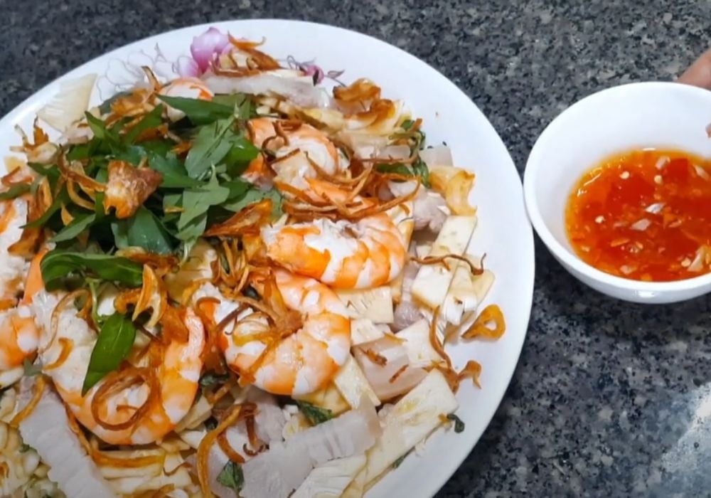 Gỏi mít non tôm thịt