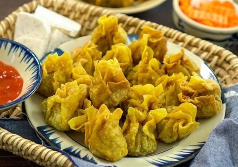 Hoành thánh đã chiên có thể bảo quản trong ngăn mát tủ lạnh tối đa 1 ngày