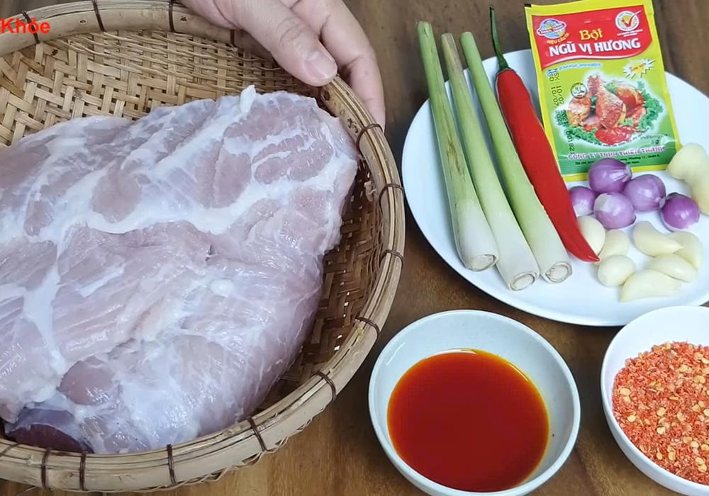 Nguyên liệu làm khô bò từ thịt heo
