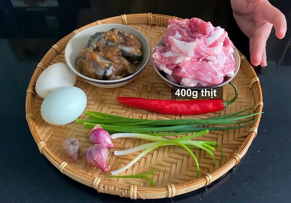 Nguyên liệu làm mắm chưng thịt trứng