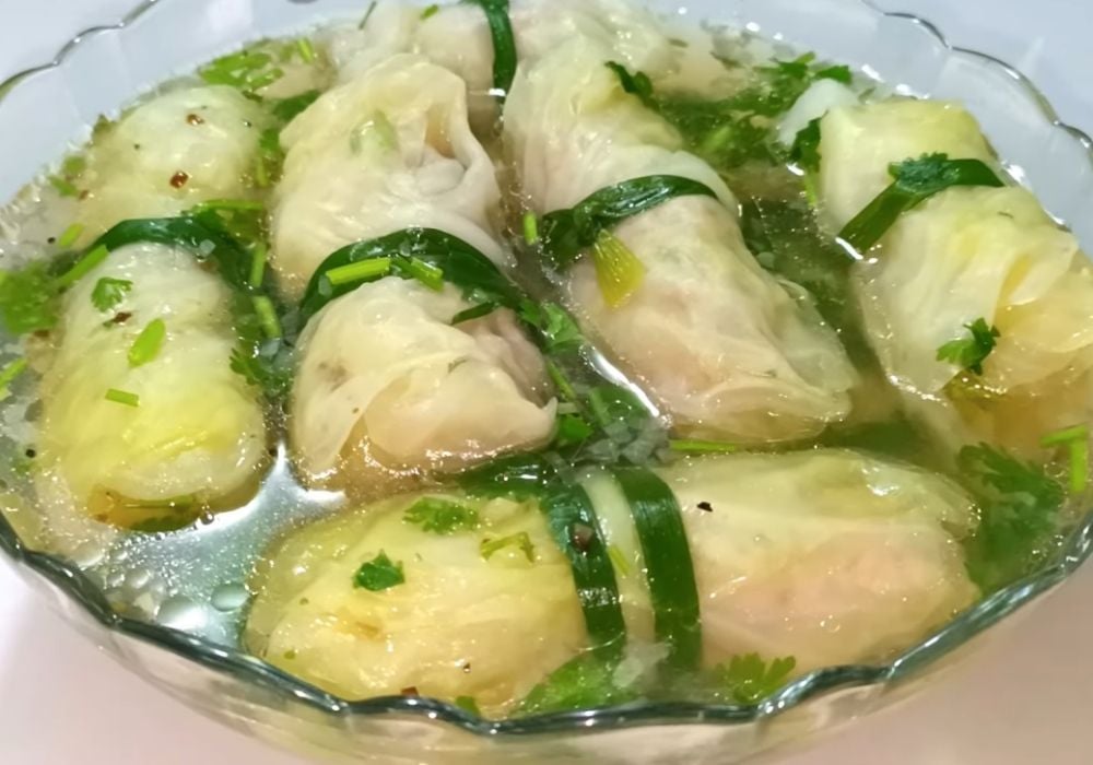 Canh bắp cải cuộn thịt băm