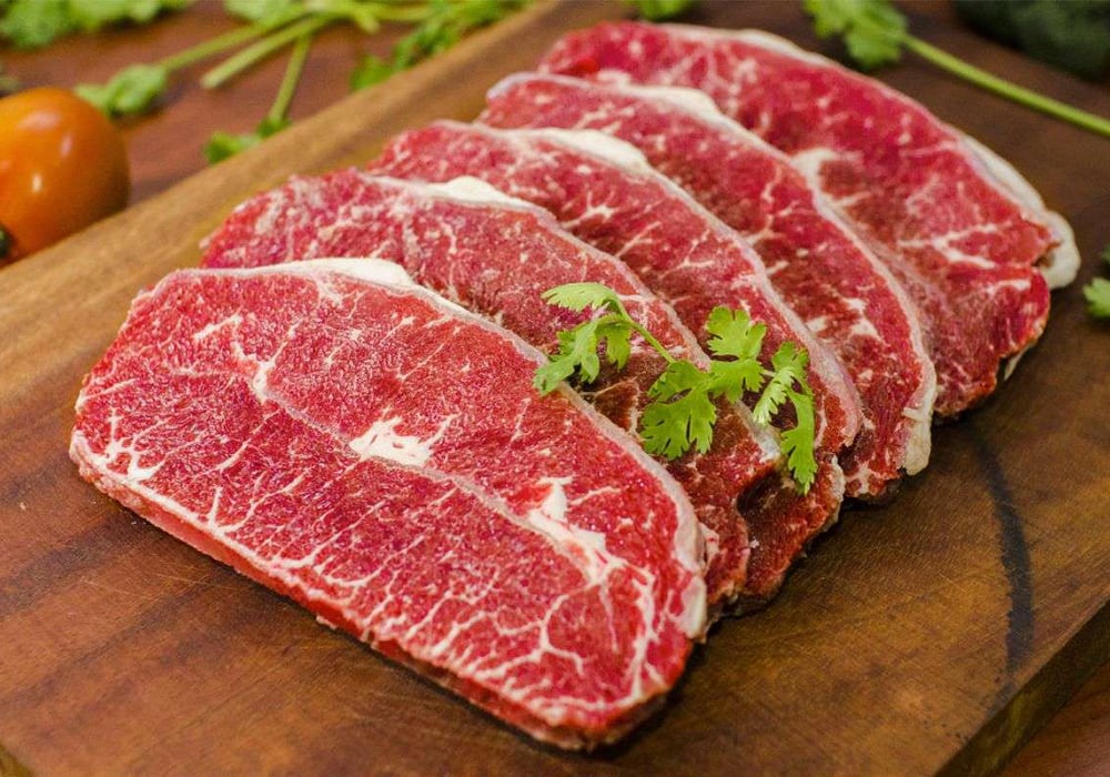 Cách thái thịt bò làm bò bít tết
