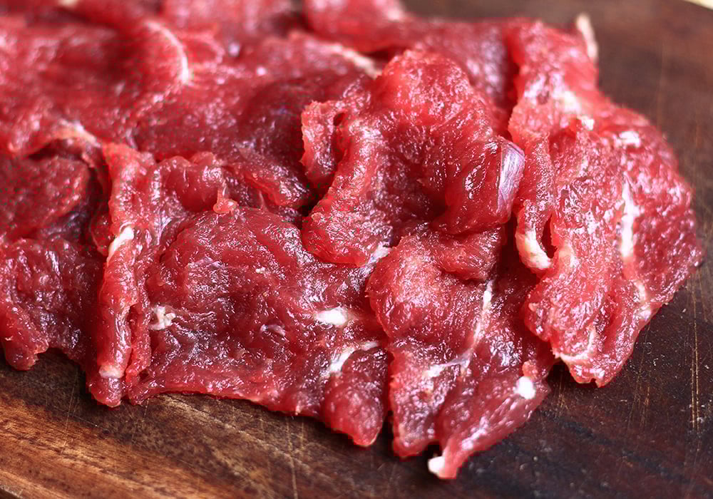 Cách thái thịt bò nấu phở, bún bò, bò tái