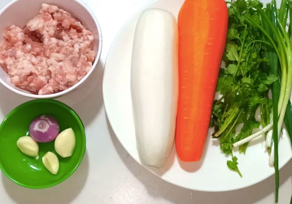 Nguyên liệu làm canh cà rốt thịt băm