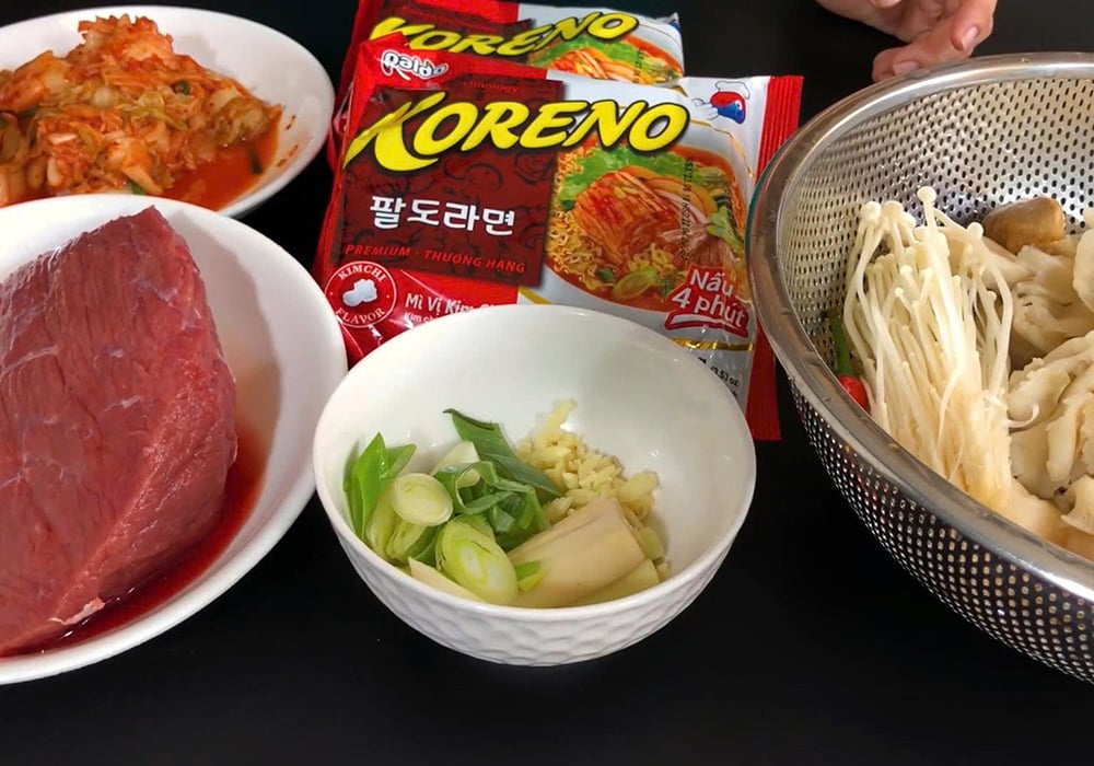 Nguyên liệu làm lẩu bò kim chi
