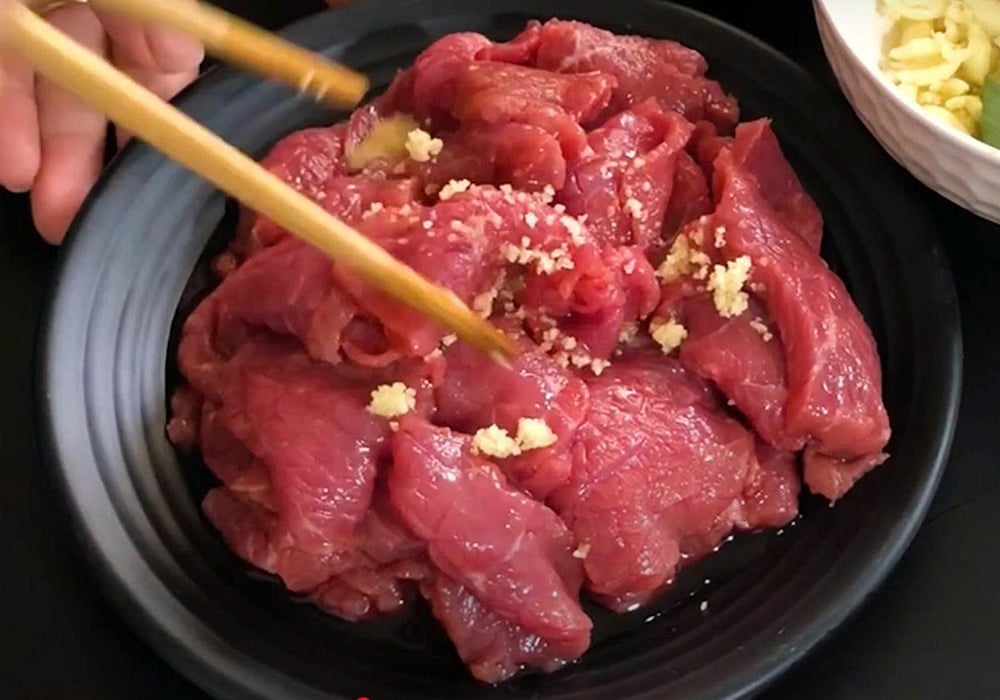 Nguyên liệu làm lẩu bò kim chi