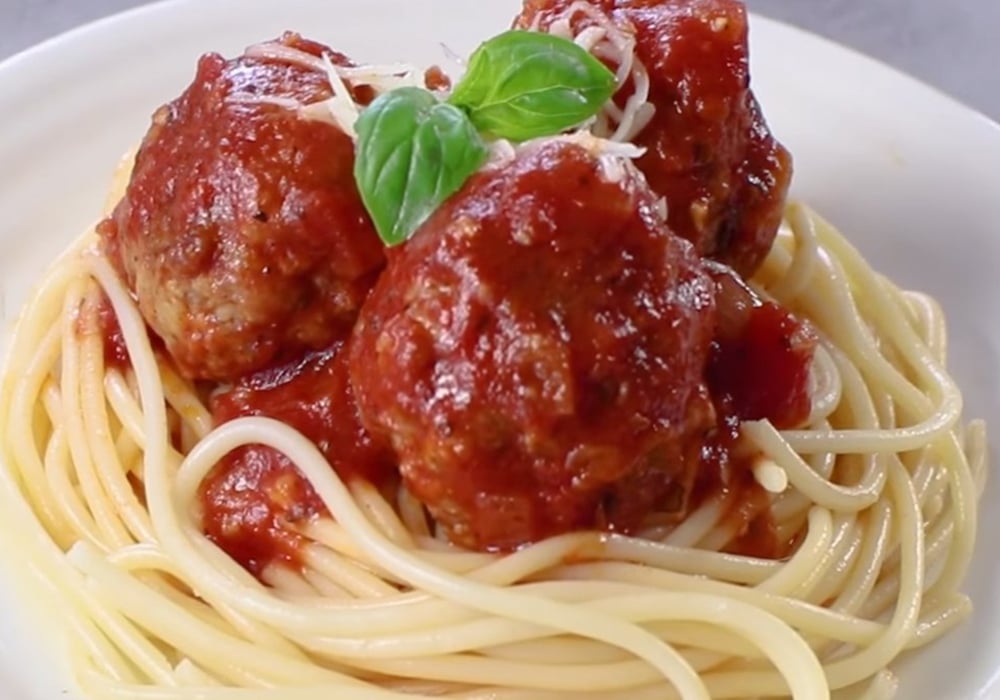 Mì Ý – spaghetti thịt viên sốt cà chua