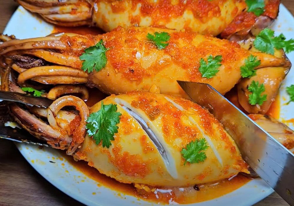 Mẹo bảo quản mực nhồi thịt chiên sốt cà chua đúng cách