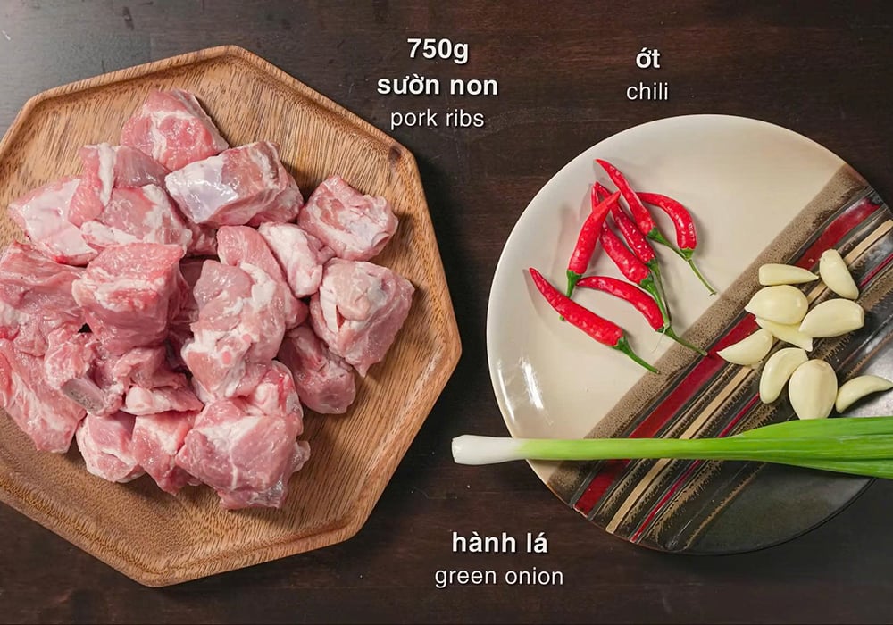 Nguyên liệu làm sườn chiên nước mắm