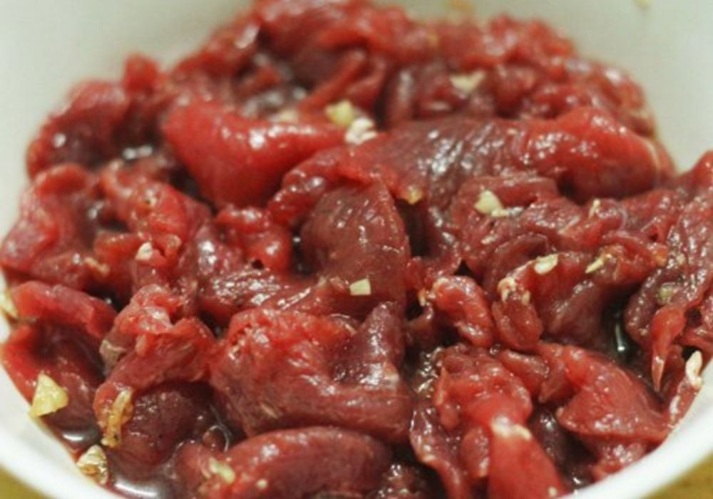 Ướp thịt bò