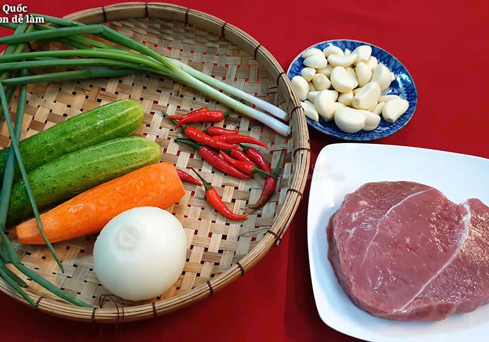 Nguyên liệu làm thịt bò xào tỏi