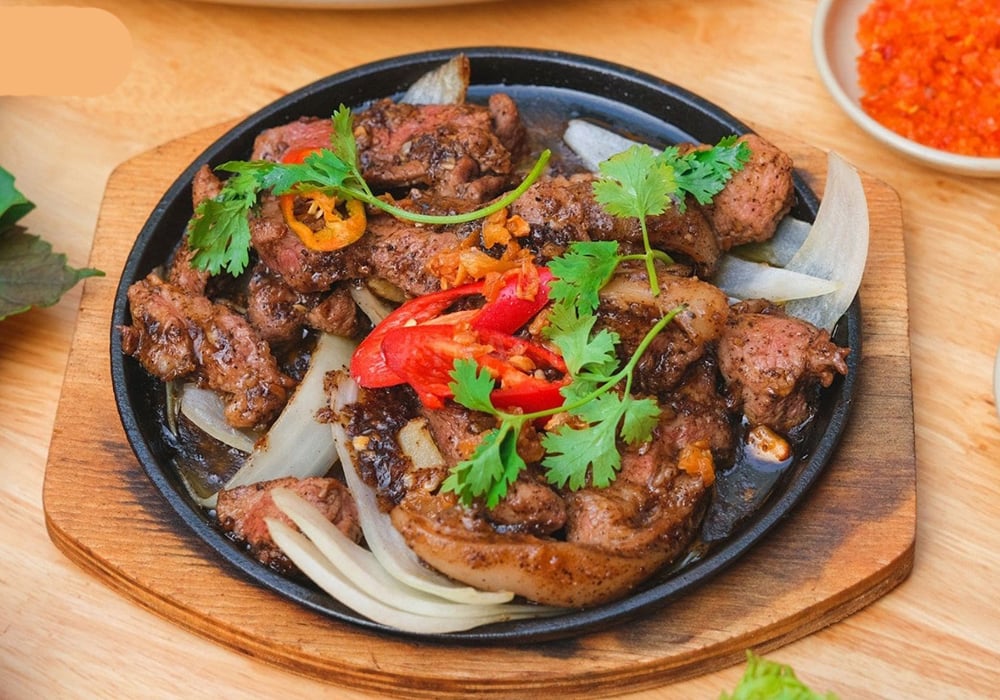 Dê xào riềng mẻ