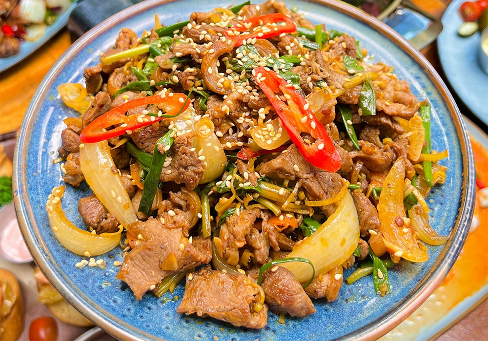 Thịt dê xào rau củ