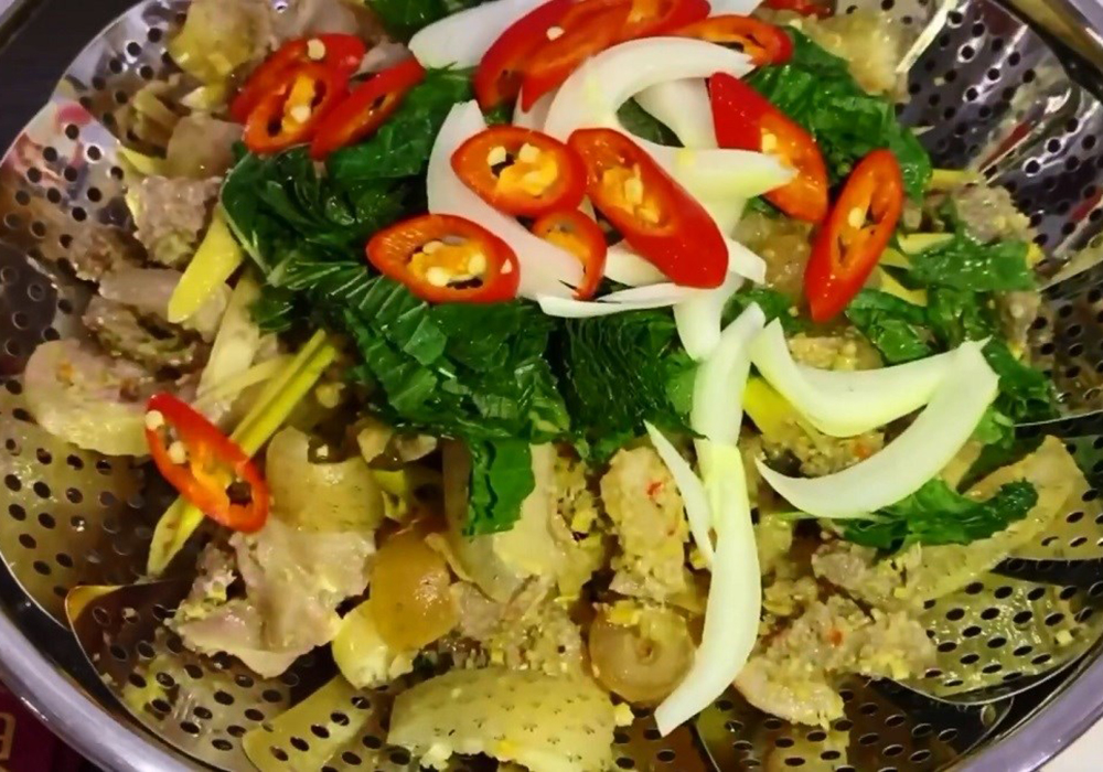 Heo rừng hấp tía tô