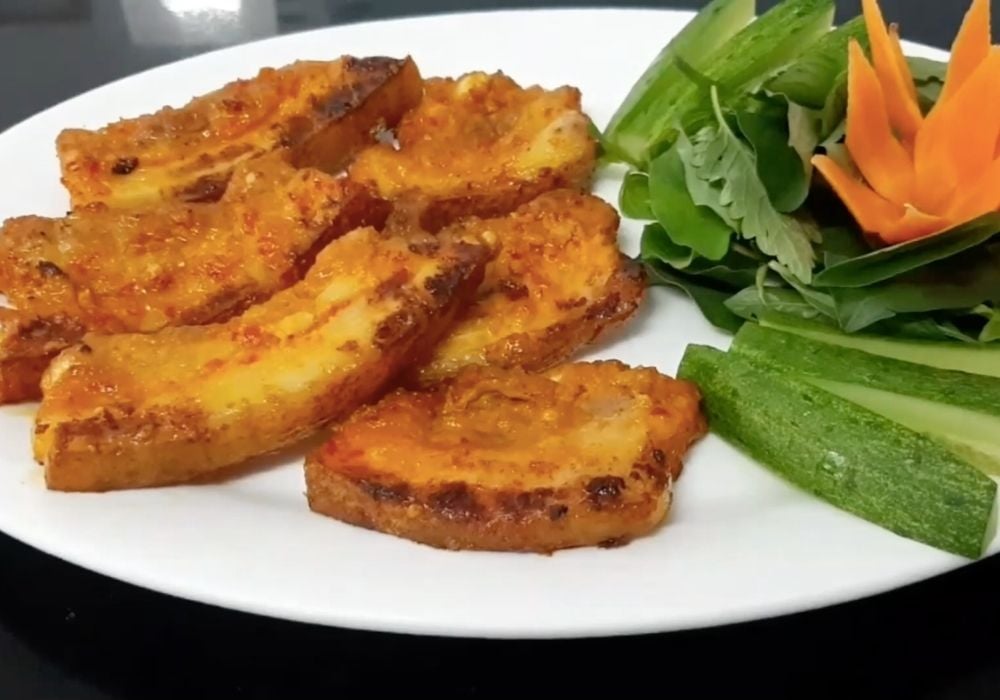 Thịt heo rừng nướng muối ớt