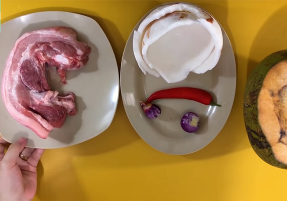 Nguyên liệu làm thịt kho dừa