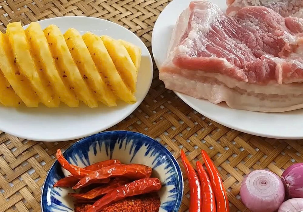Nguyên liệu làm thịt kho dứa