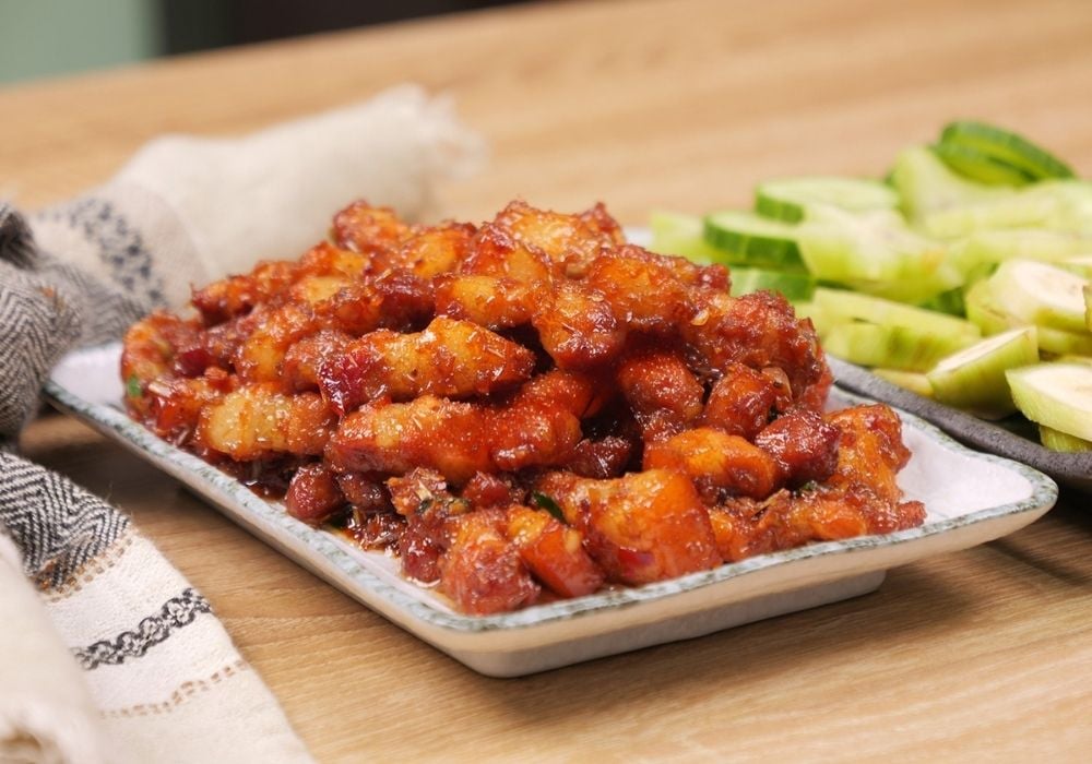 Thịt kho mắm ruốc có thể bảo quản trong ngăn mát tủ lạnh và dùng trong 3 - 5 ngày