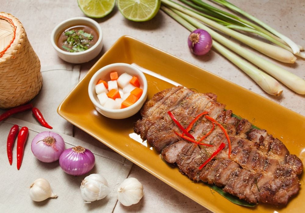 Thịt nạc dăm nướng mật ong